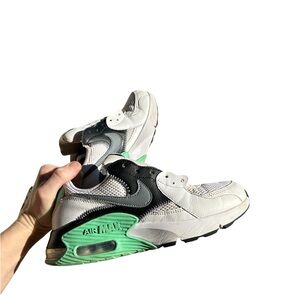 Women’s Nike air max size 7